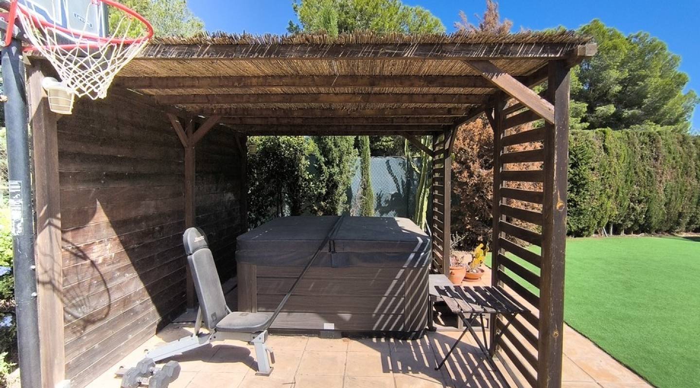 Resale - Finca - Benijofar - Alicante