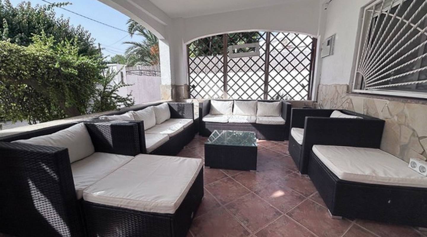 Resale - Finca - Benijofar - Alicante