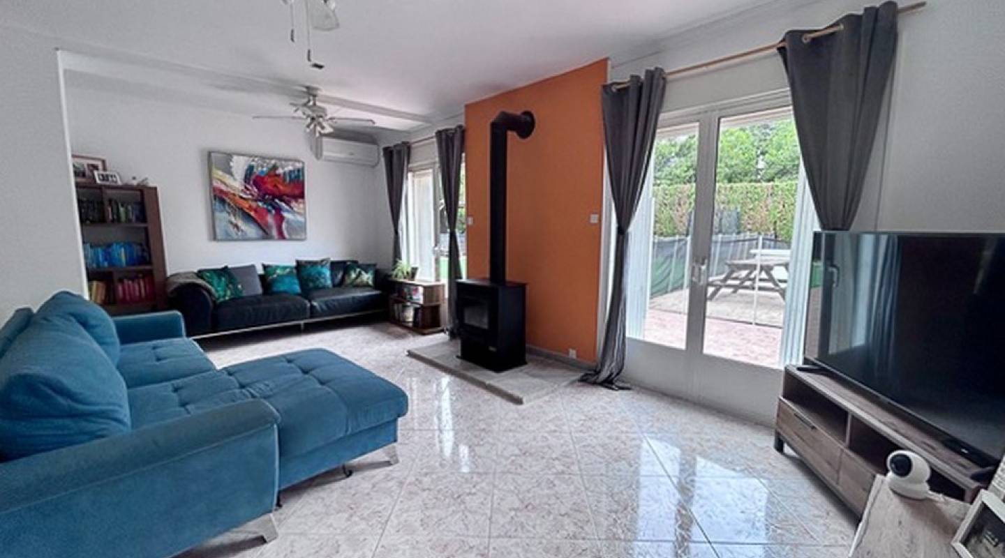 Resale - Finca - Benijofar - Alicante