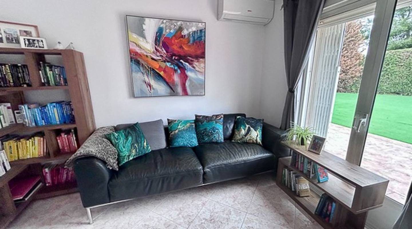 Resale - Finca - Benijofar - Alicante