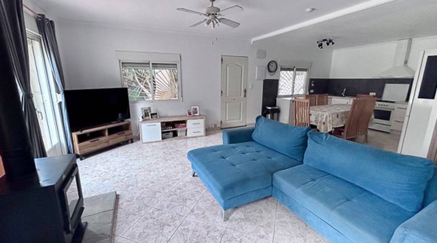 Resale - Finca - Benijofar - Alicante