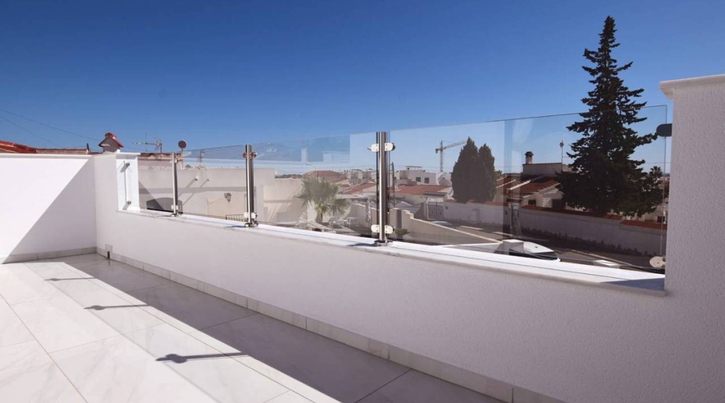 Venta - Chalet - Ciudad Quesada