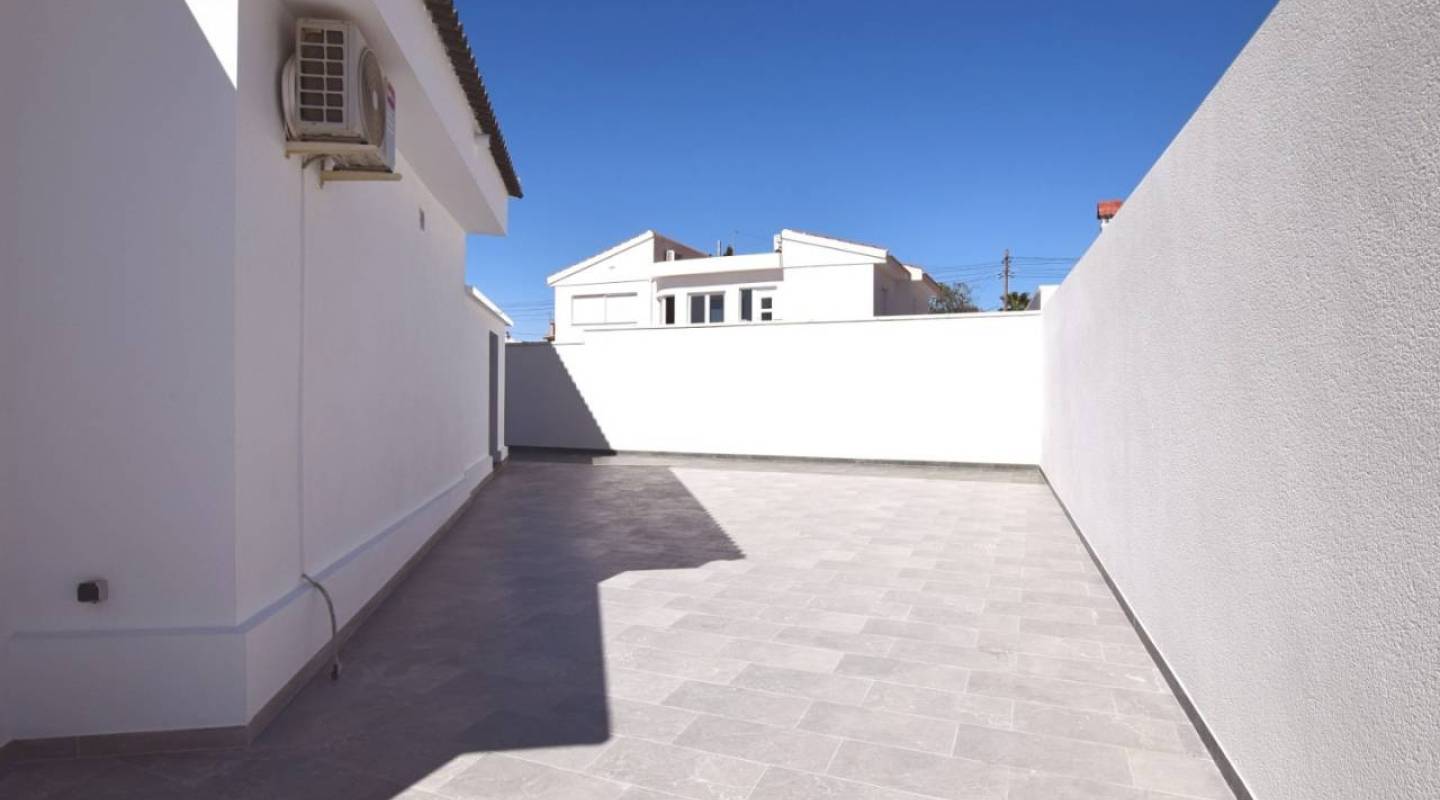 Venta - Chalet - Ciudad Quesada