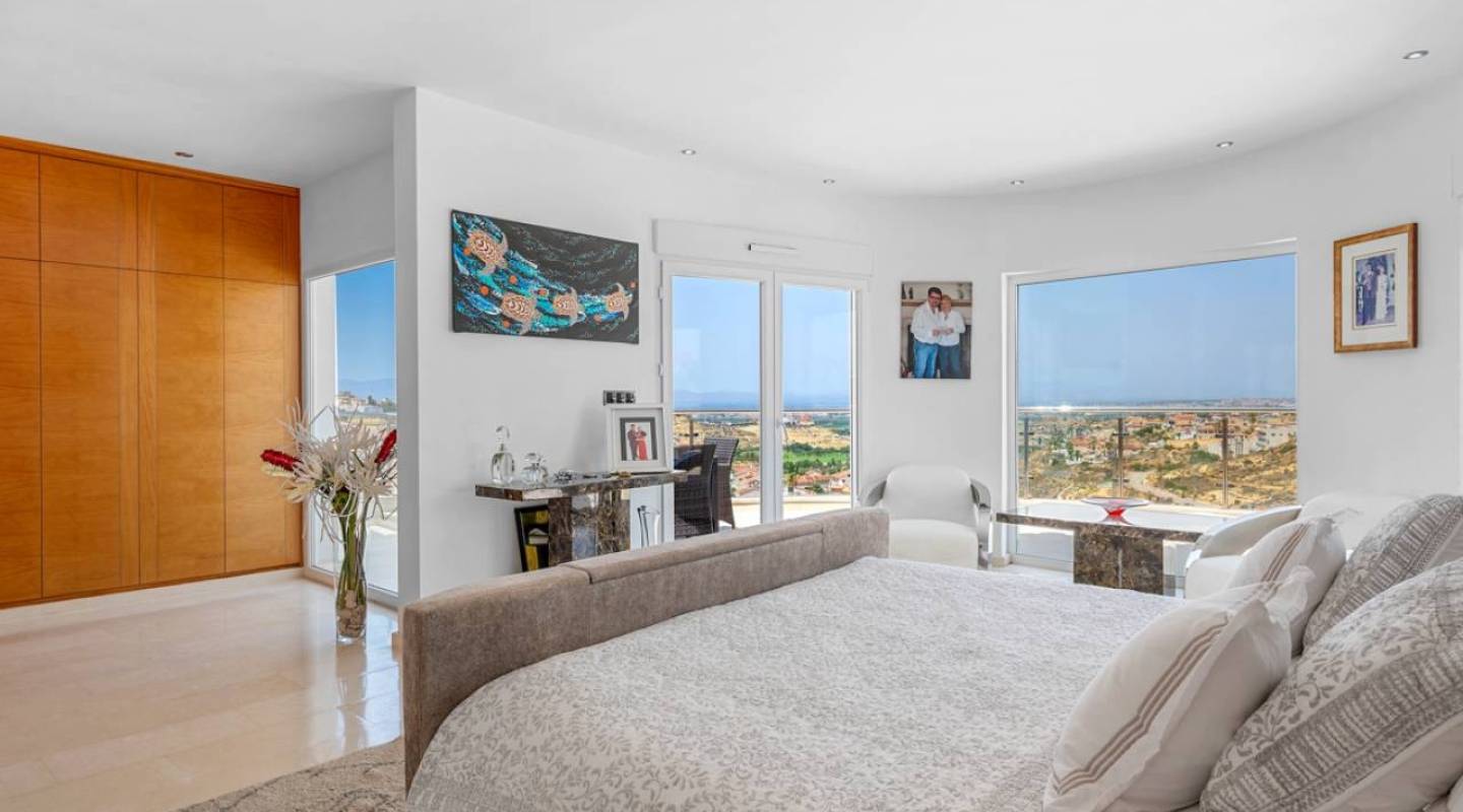 videresalg - Villa - Ciudad Quesada