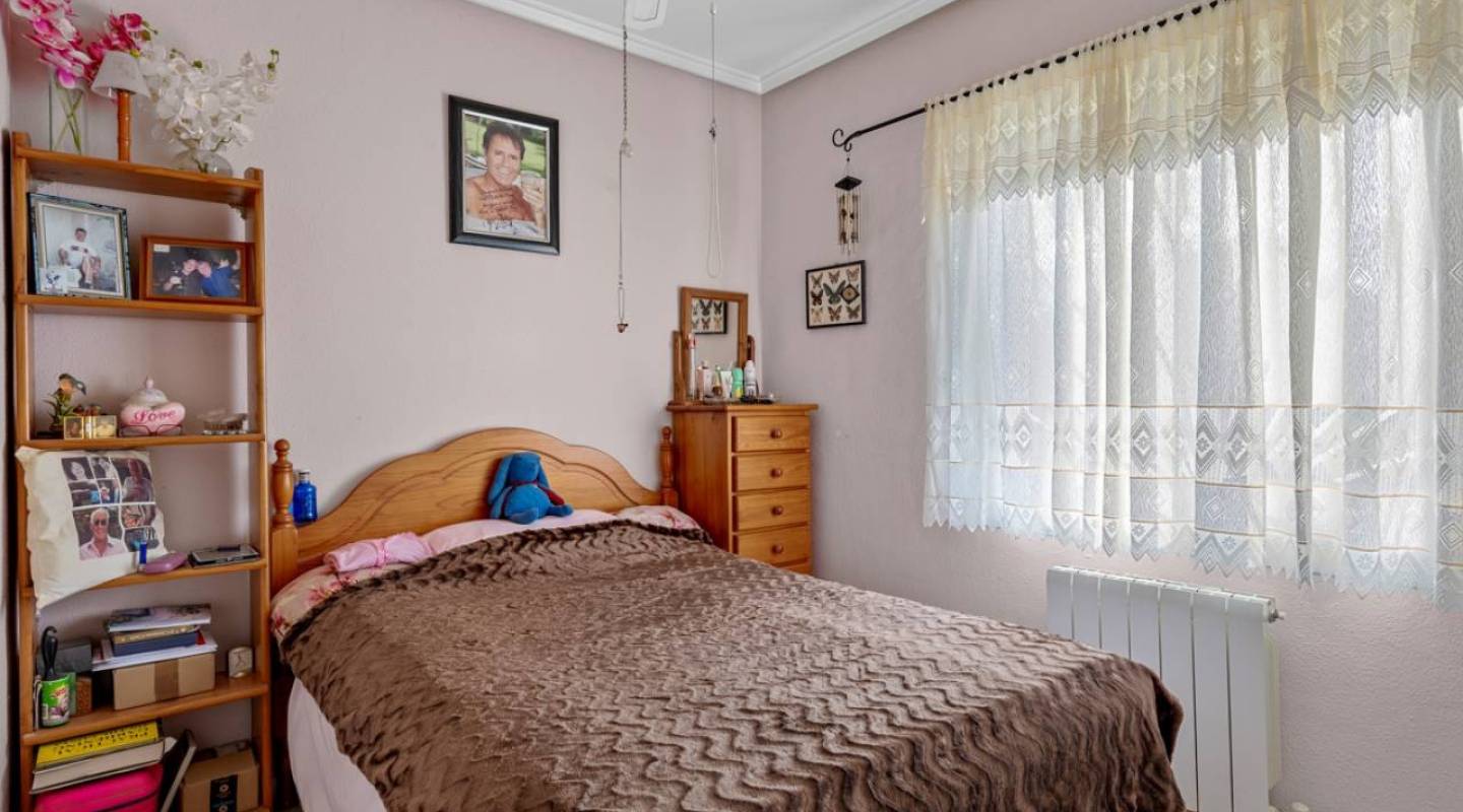 Återförsäljning - Villa - Ciudad Quesada