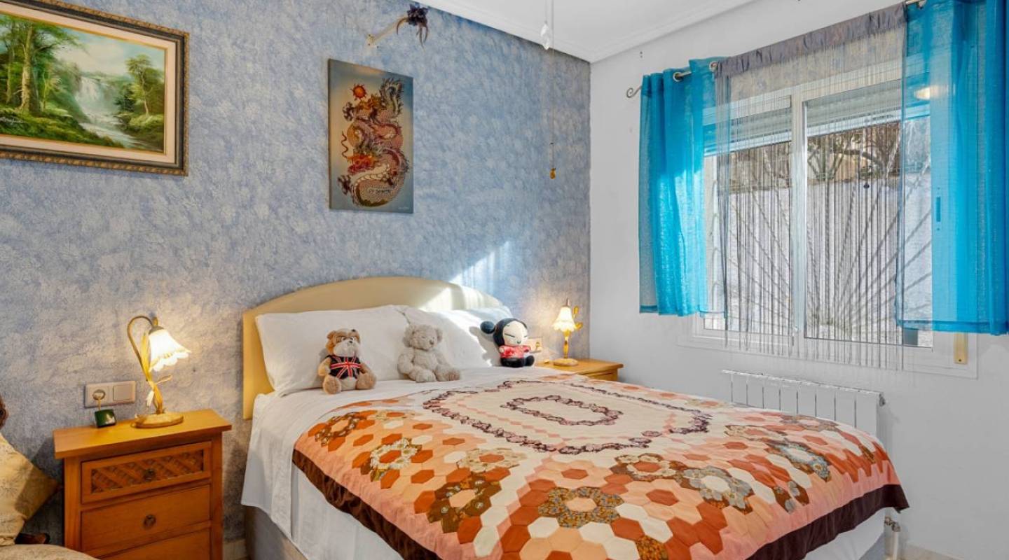 Återförsäljning - Villa - Ciudad Quesada