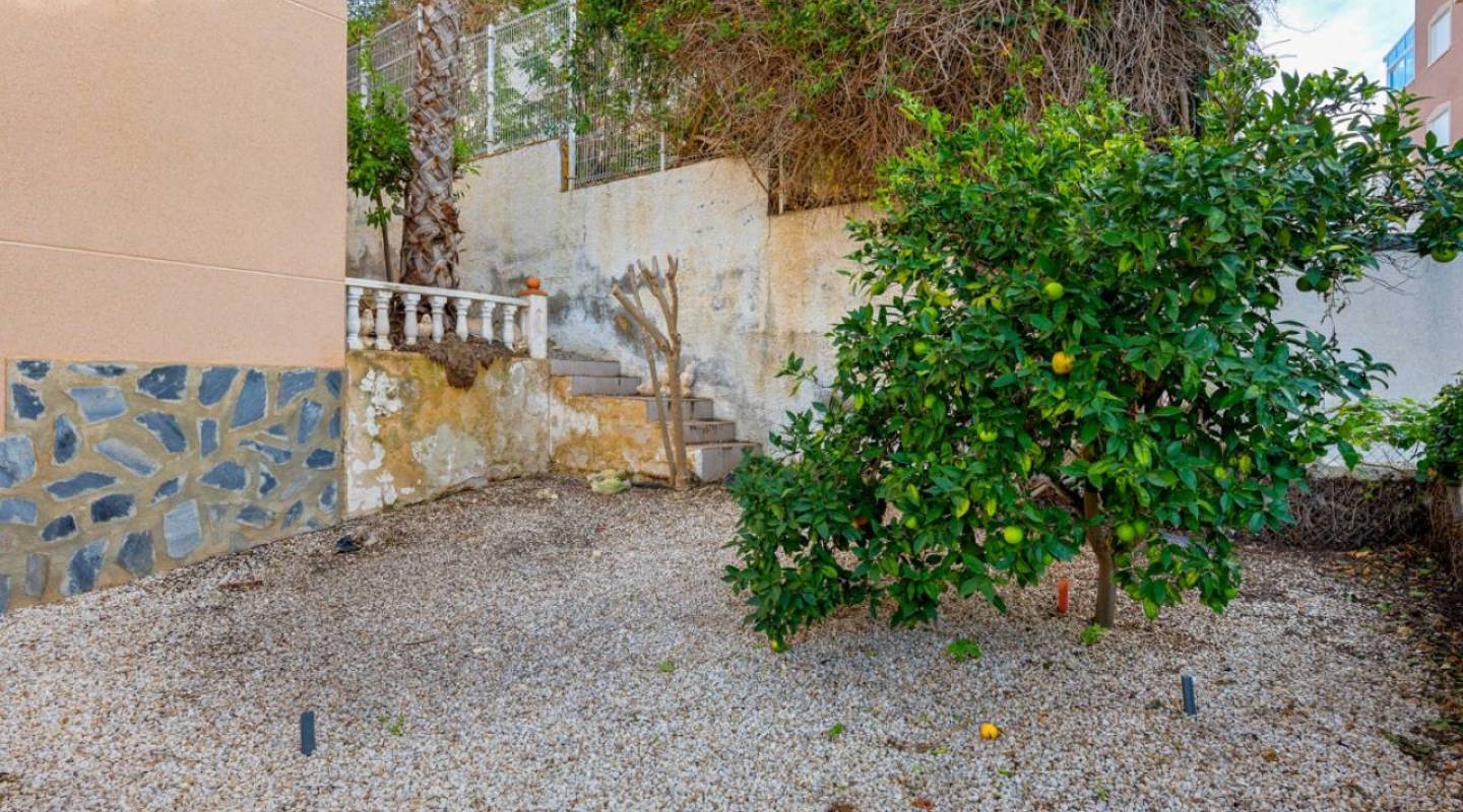 Återförsäljning - Villa - Ciudad Quesada