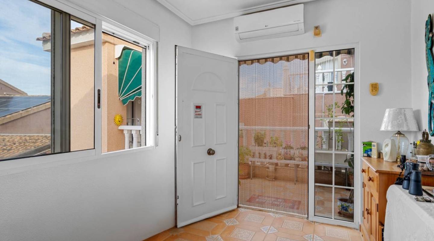 Återförsäljning - Villa - Ciudad Quesada