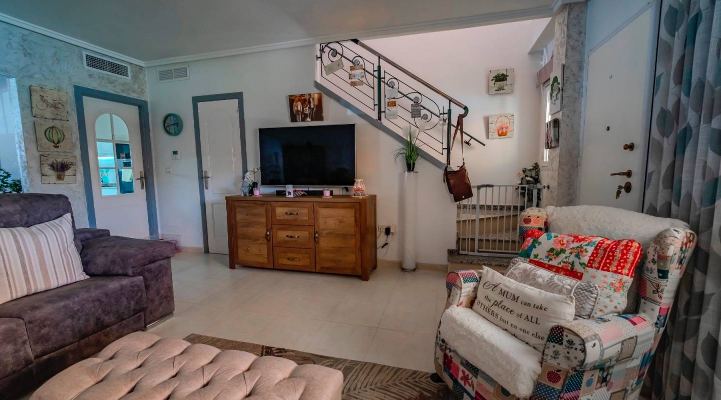 Resale - Townhouse - Ciudad Quesada