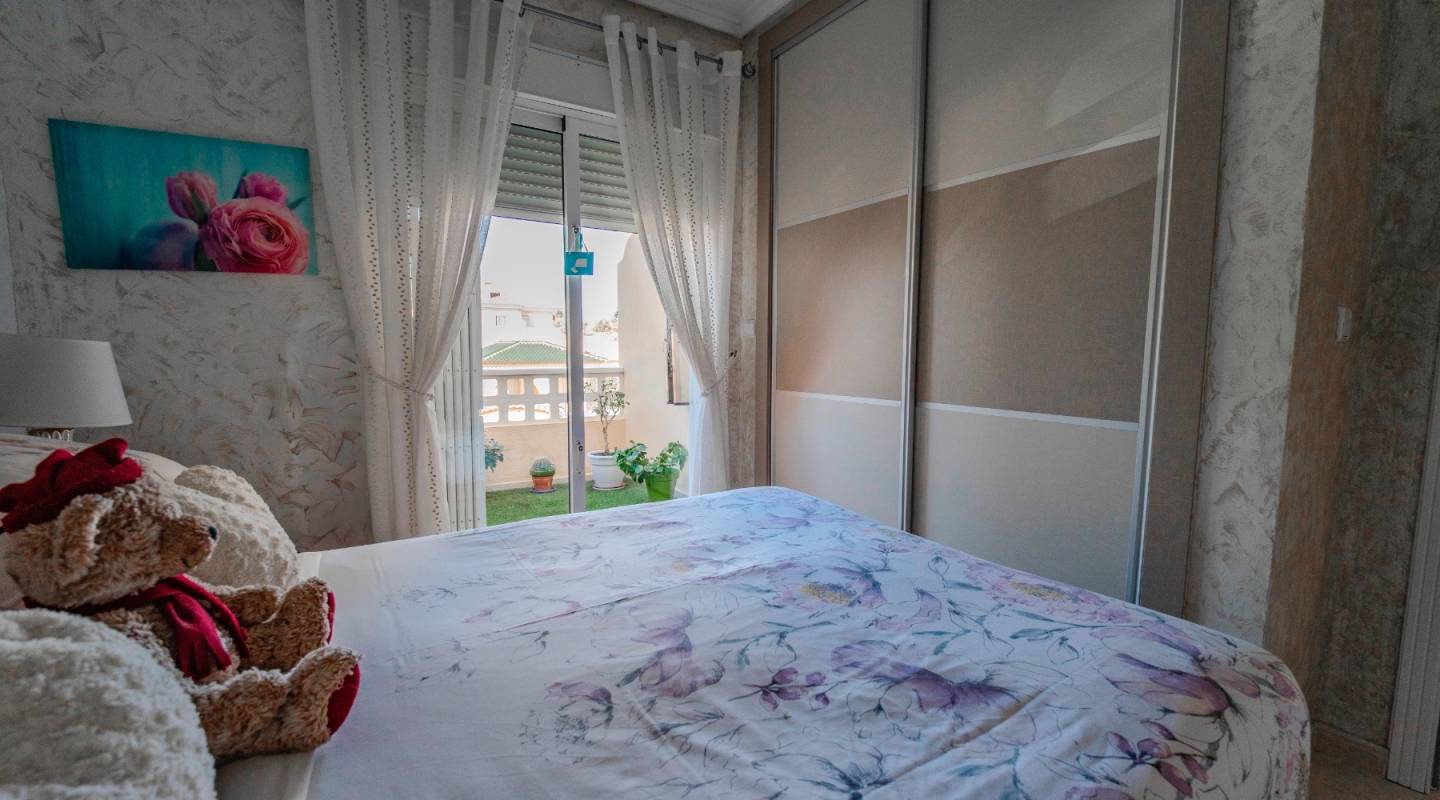 Resale - Townhouse - Ciudad Quesada