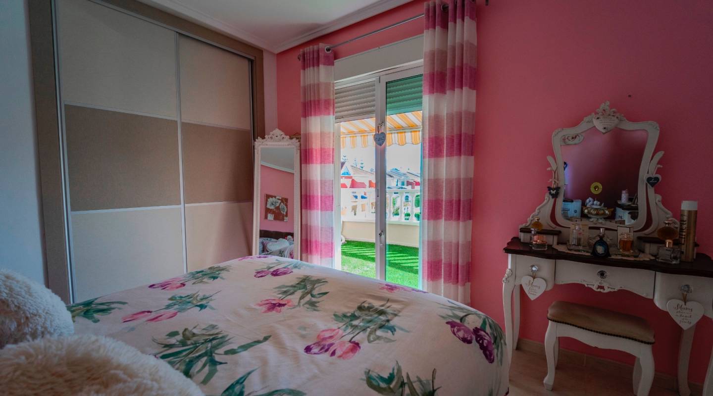 Resale - Townhouse - Ciudad Quesada