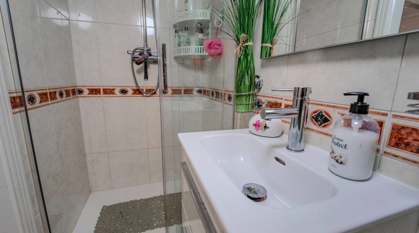 Resale - Townhouse - Ciudad Quesada