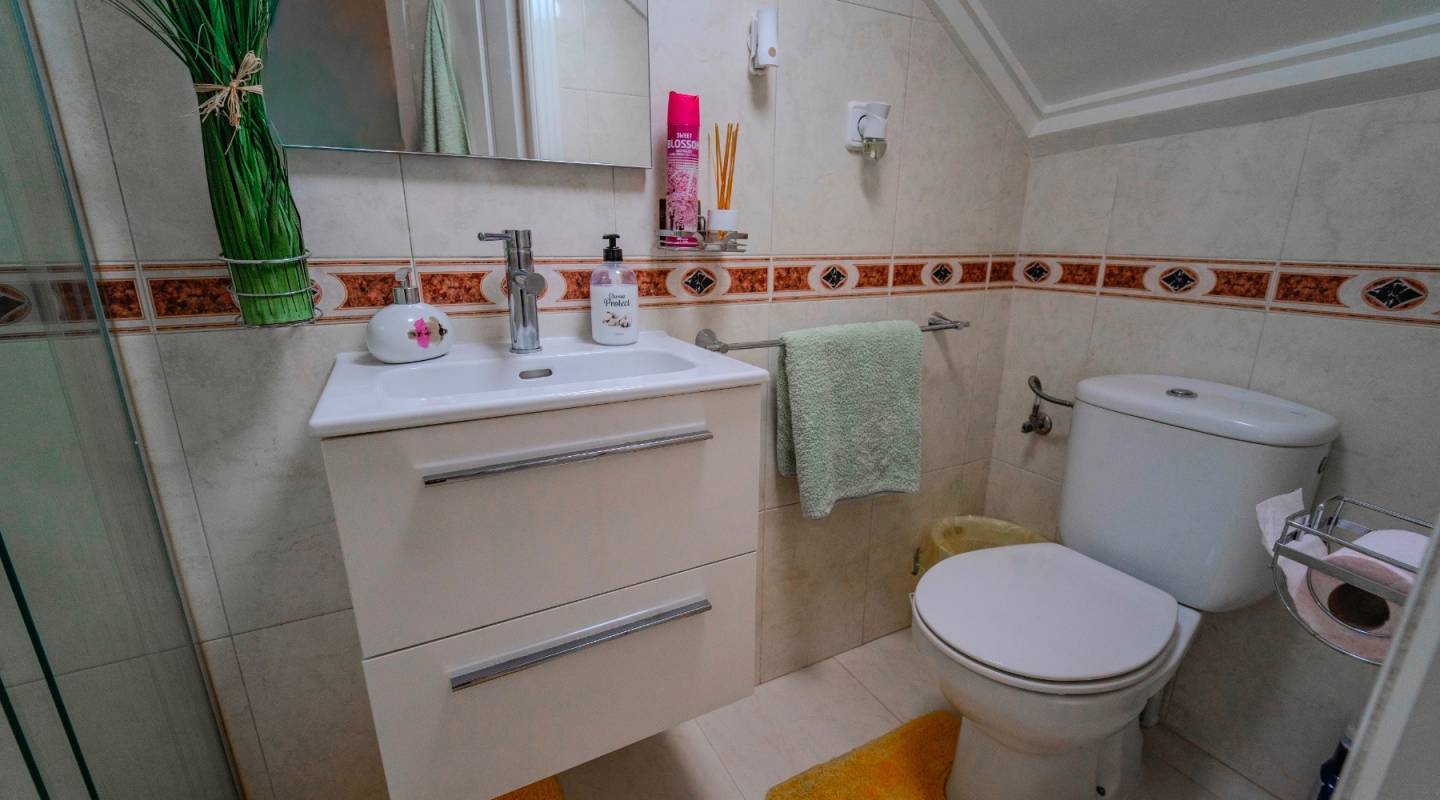 Resale - Townhouse - Ciudad Quesada