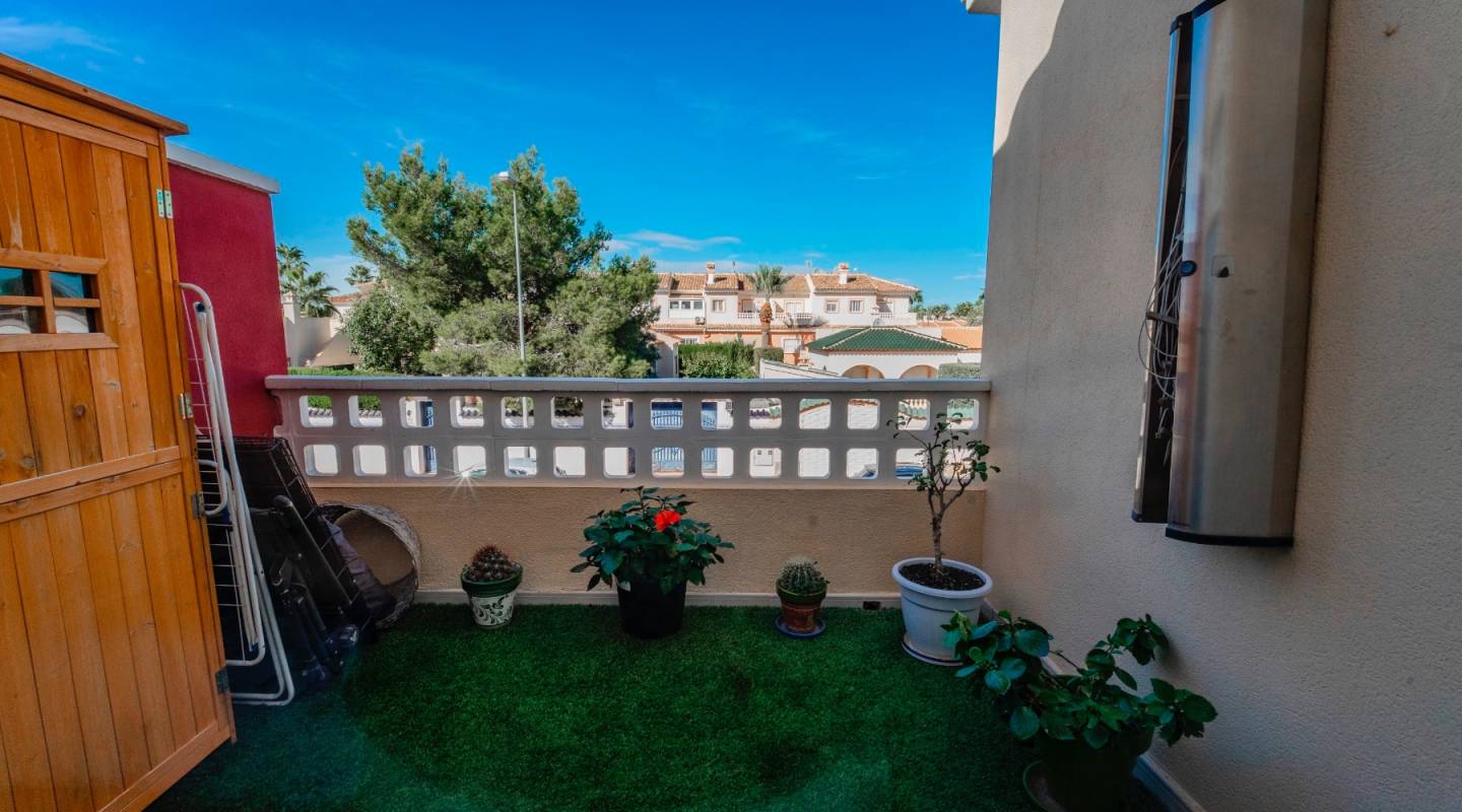 Resale - Townhouse - Ciudad Quesada