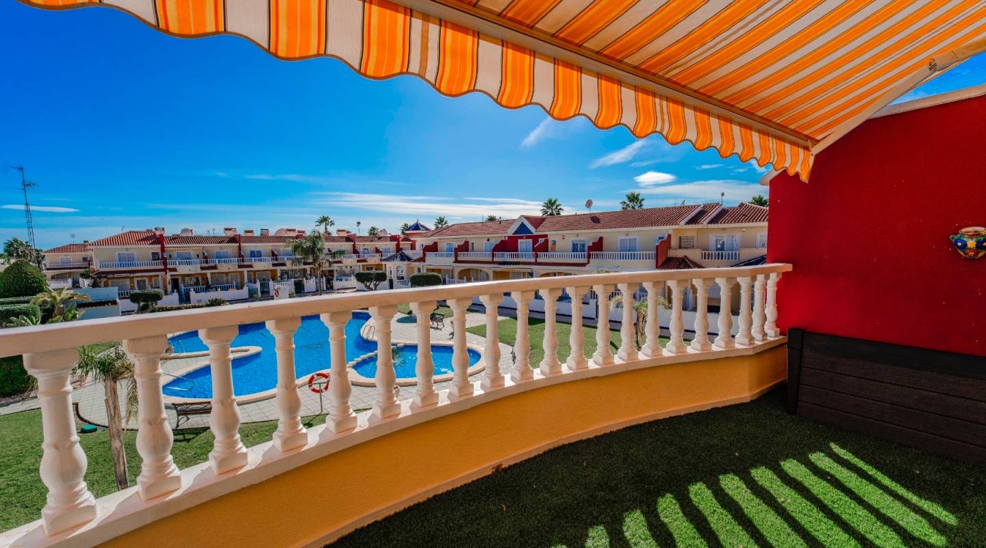 Resale - Townhouse - Ciudad Quesada