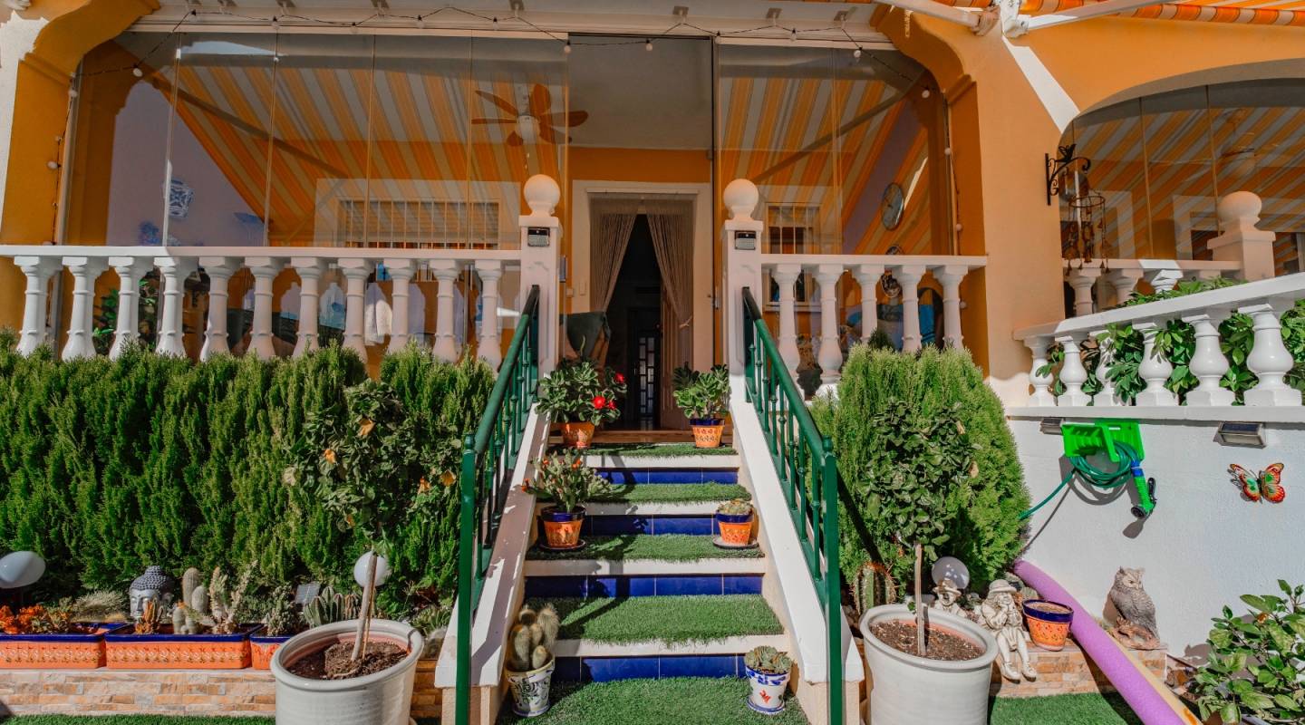 Resale - Townhouse - Ciudad Quesada