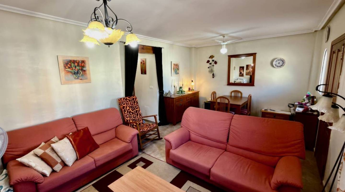 Resale - Villa  - El Raso - El Raso, Guardamar