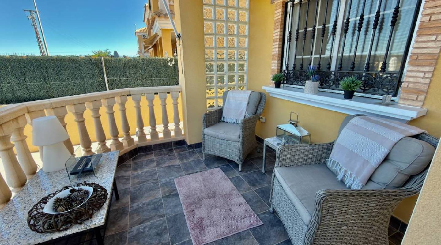 Resale - Villa  - El Raso - El Raso, Guardamar