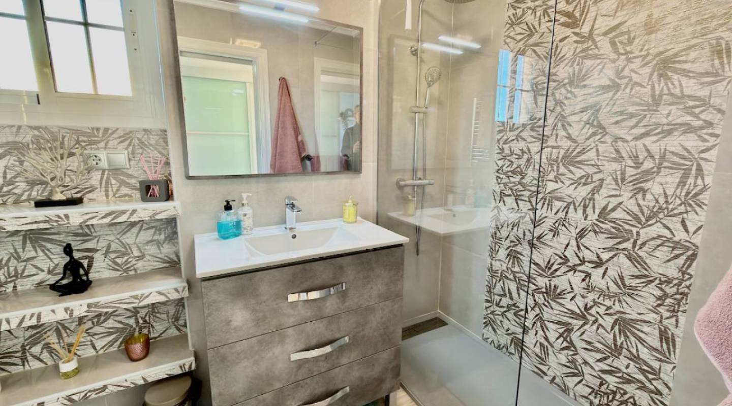 Resale - Villa  - El Raso - El Raso, Guardamar