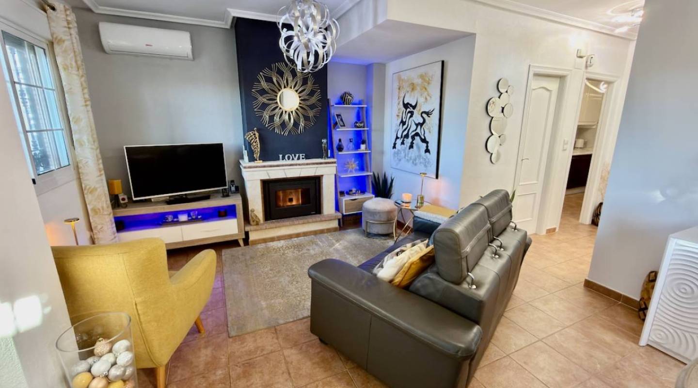 Resale - Villa  - El Raso - El Raso, Guardamar