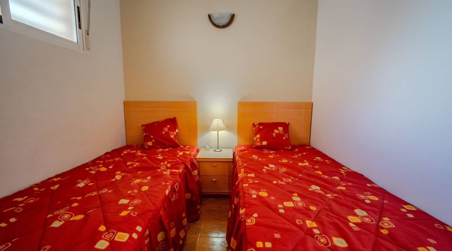 Resale - Apartment - Torrevieja - Centro