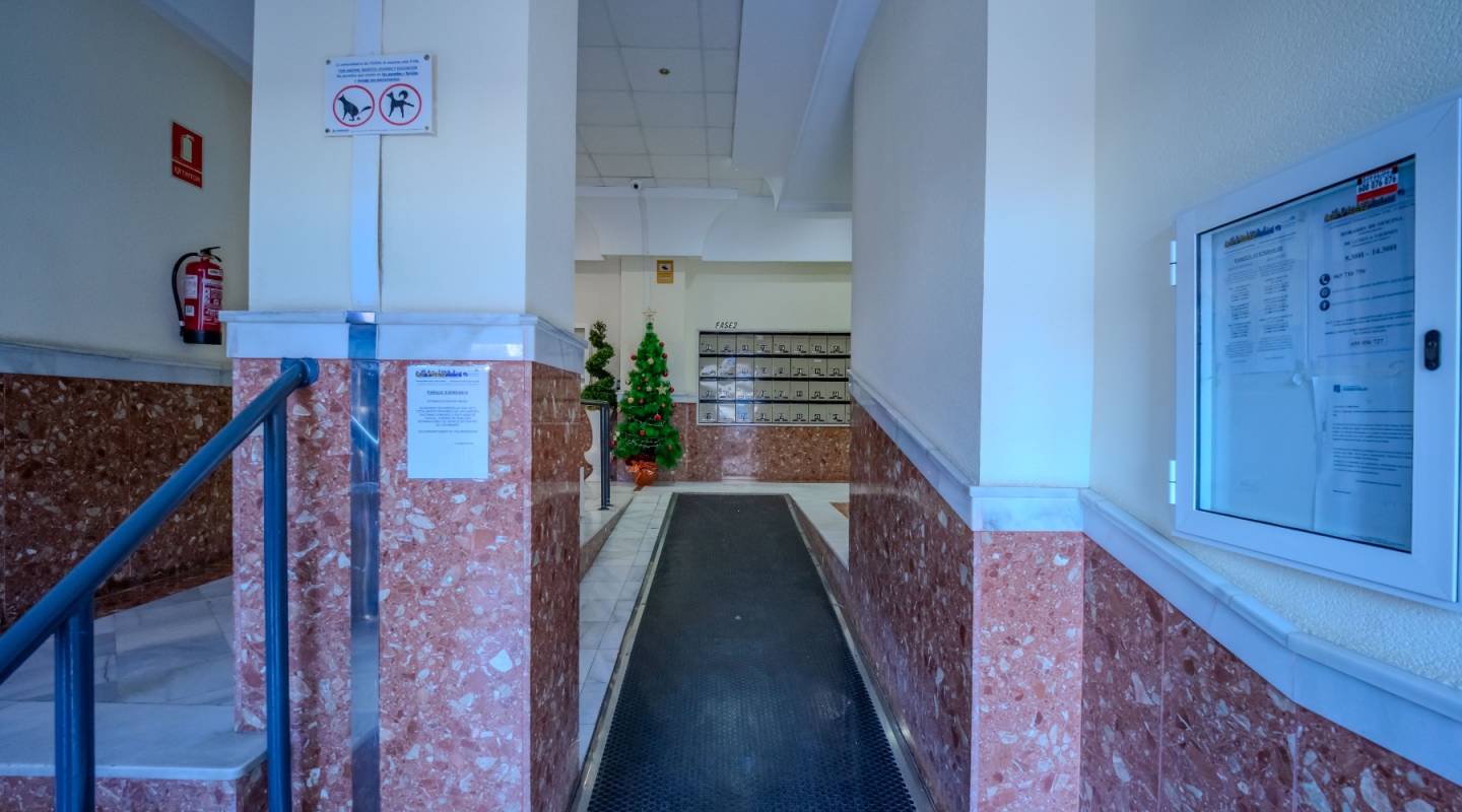 Resale - Apartment - Torrevieja - Centro