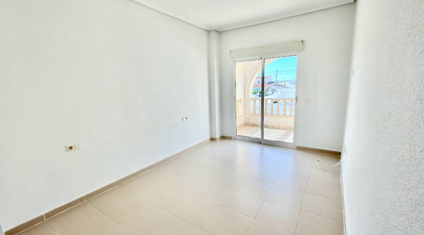 Revente - Villa - Ciudad Quesada