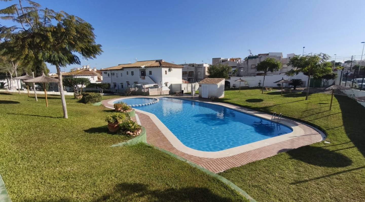 Resale - Townhouse - Torrevieja - Los Altos