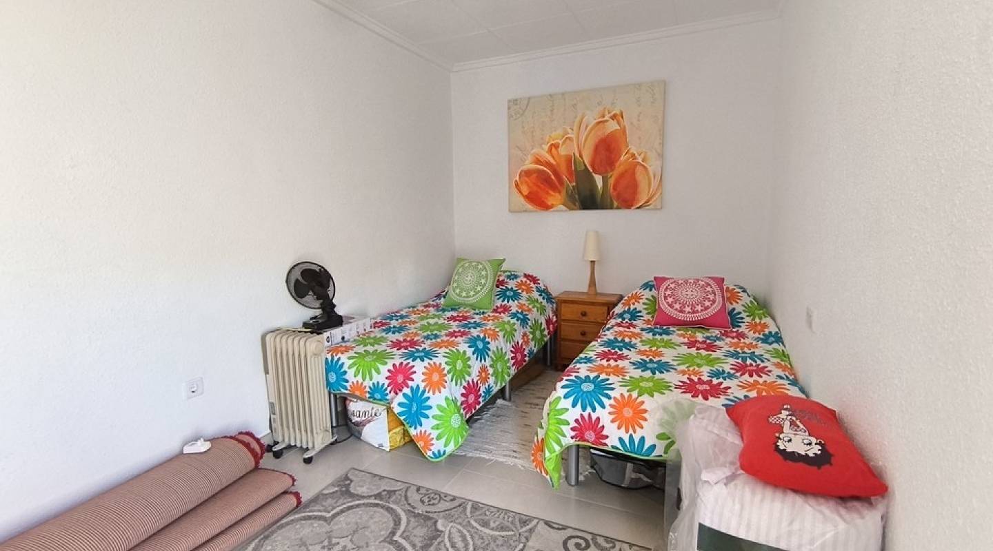 Resale - Villa  - Torrevieja - San Luis - Chaparal