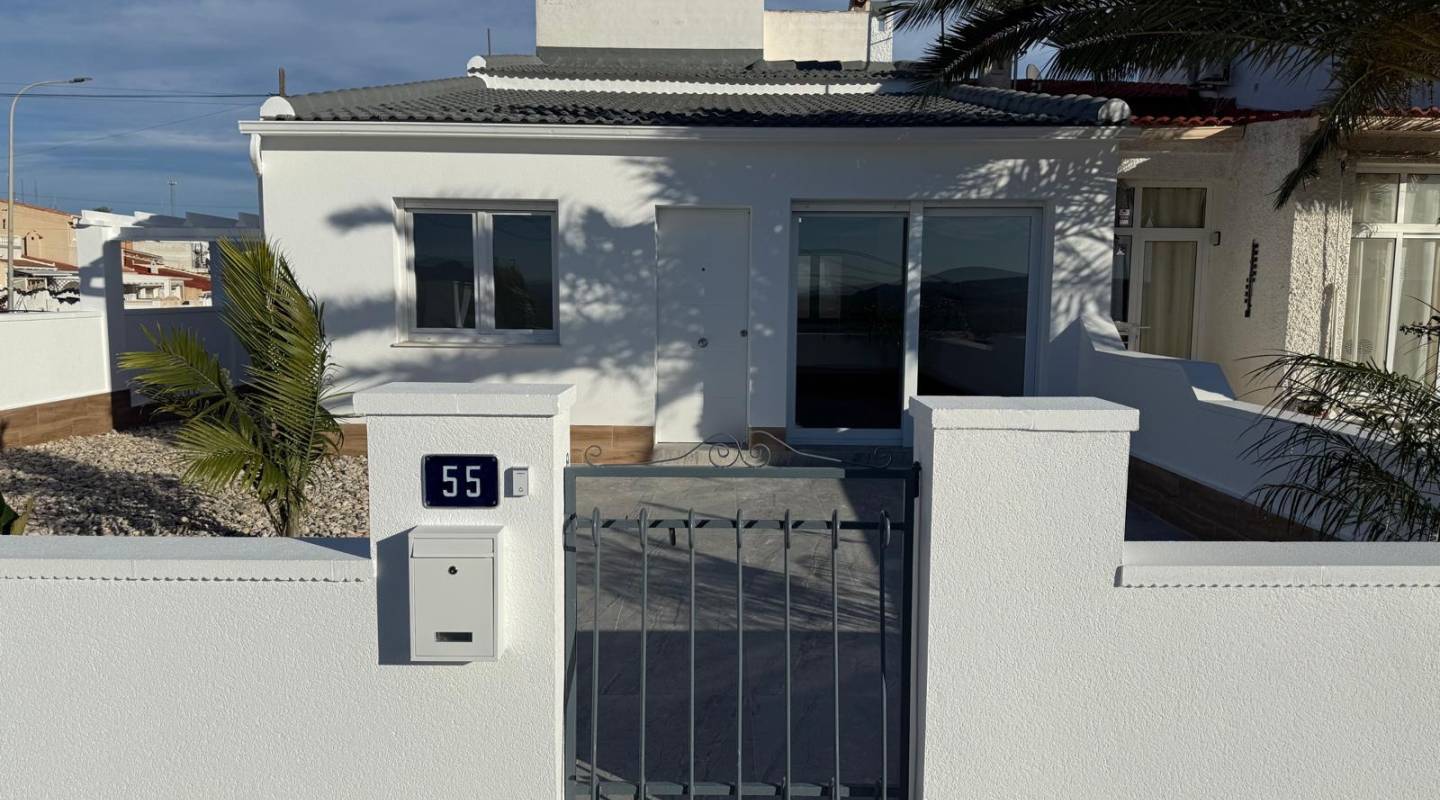 Venta - Semi Detached - Ciudad Quesada