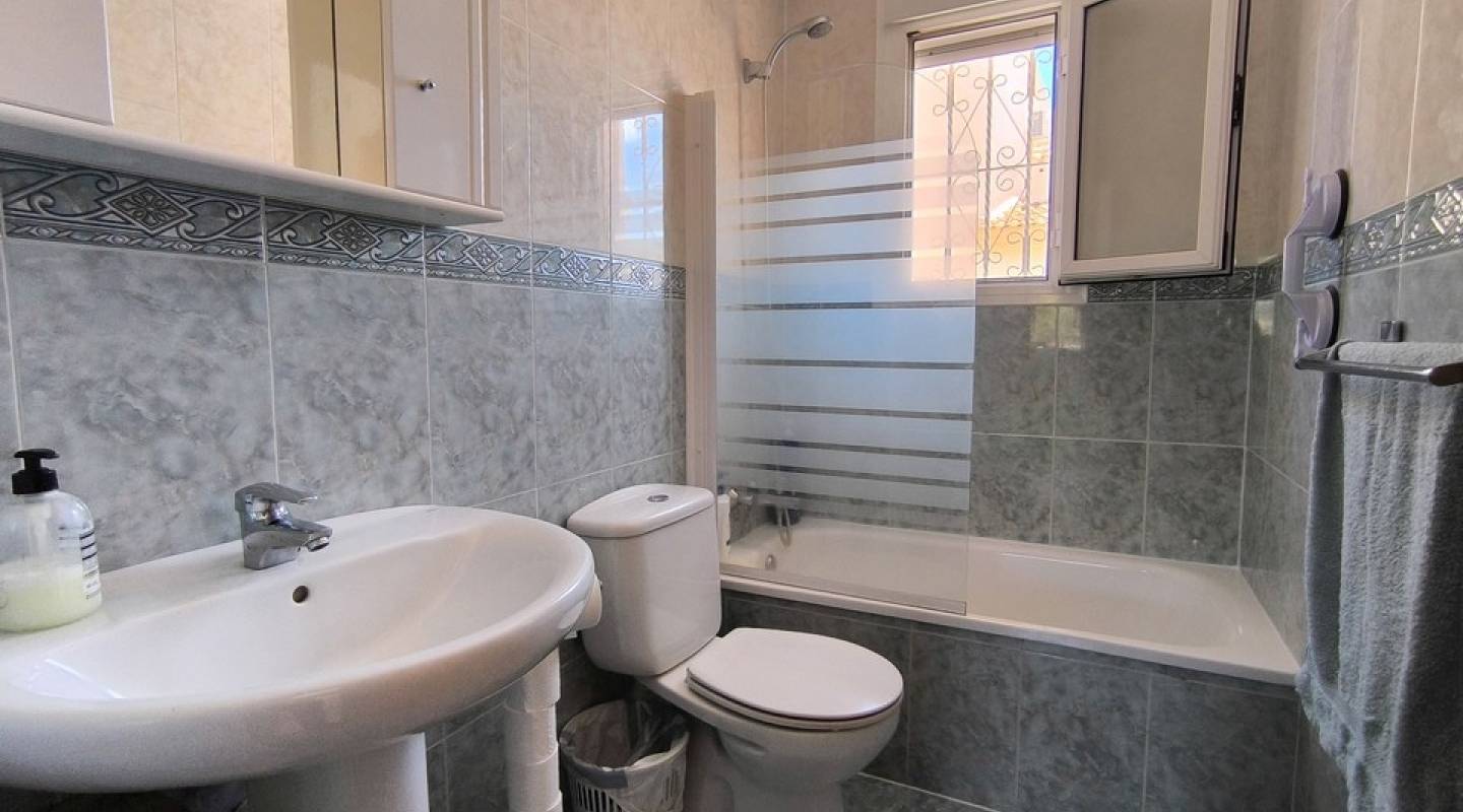 Resale - Semi Detached - Ciudad Quesada