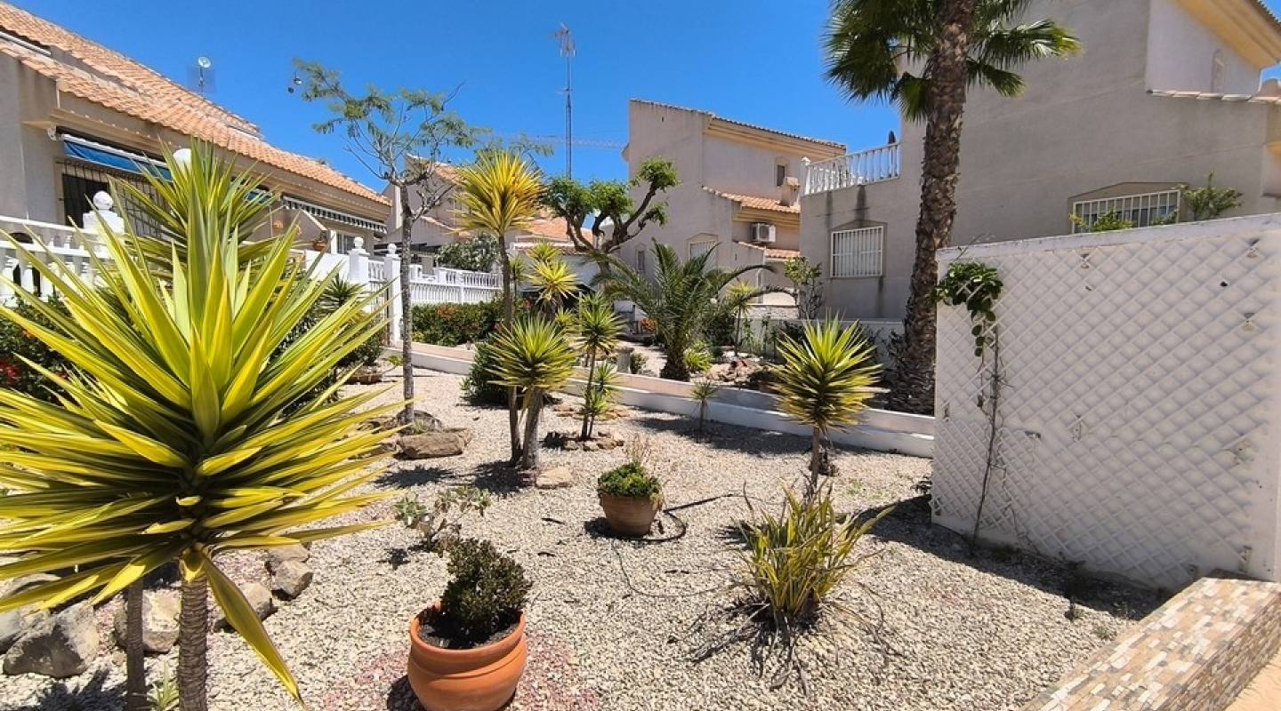 Resale - Semi Detached - Ciudad Quesada