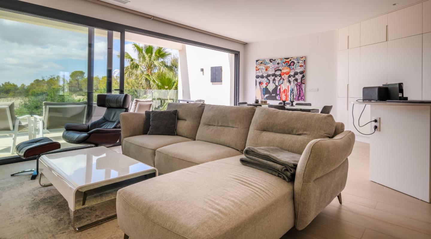 Resale - Apartment - Las Colinas - Las Colinas Golf