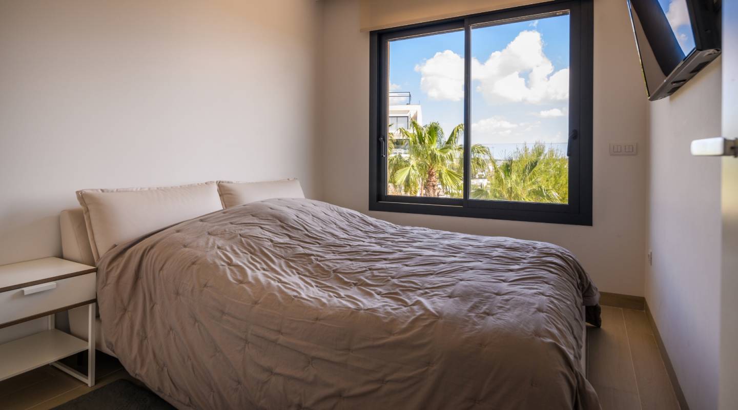 Resale - Apartment - Las Colinas - Las Colinas Golf