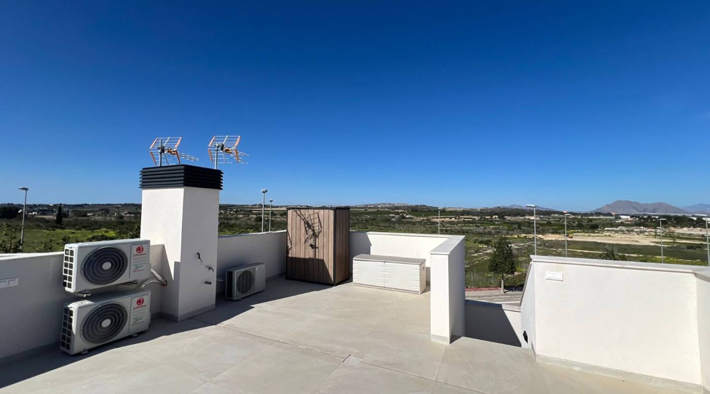 Resale - Villa  - Alicante - Benijofar