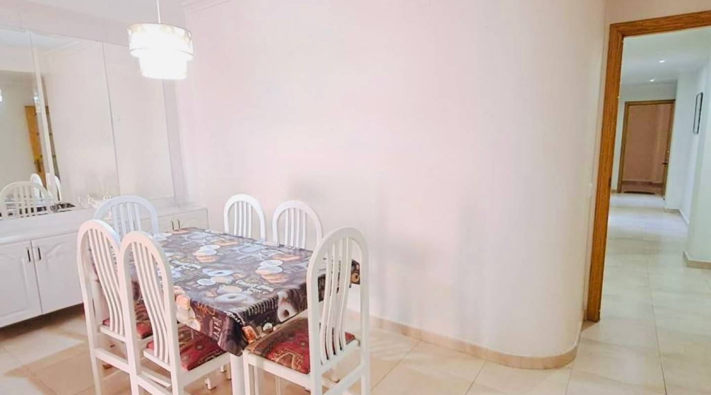 Resale - Apartment - Torrevieja - La Mata