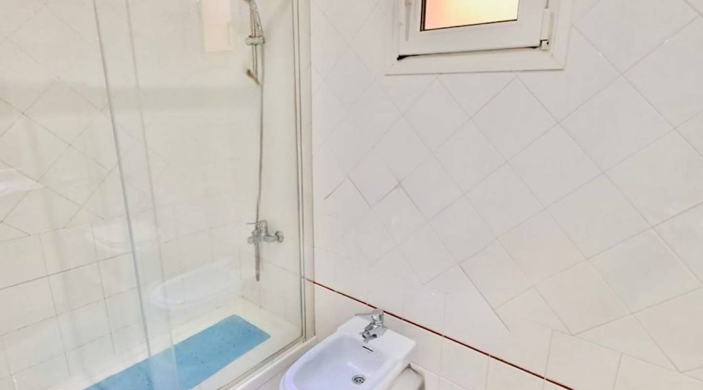 Resale - Apartment - Torrevieja - La Mata