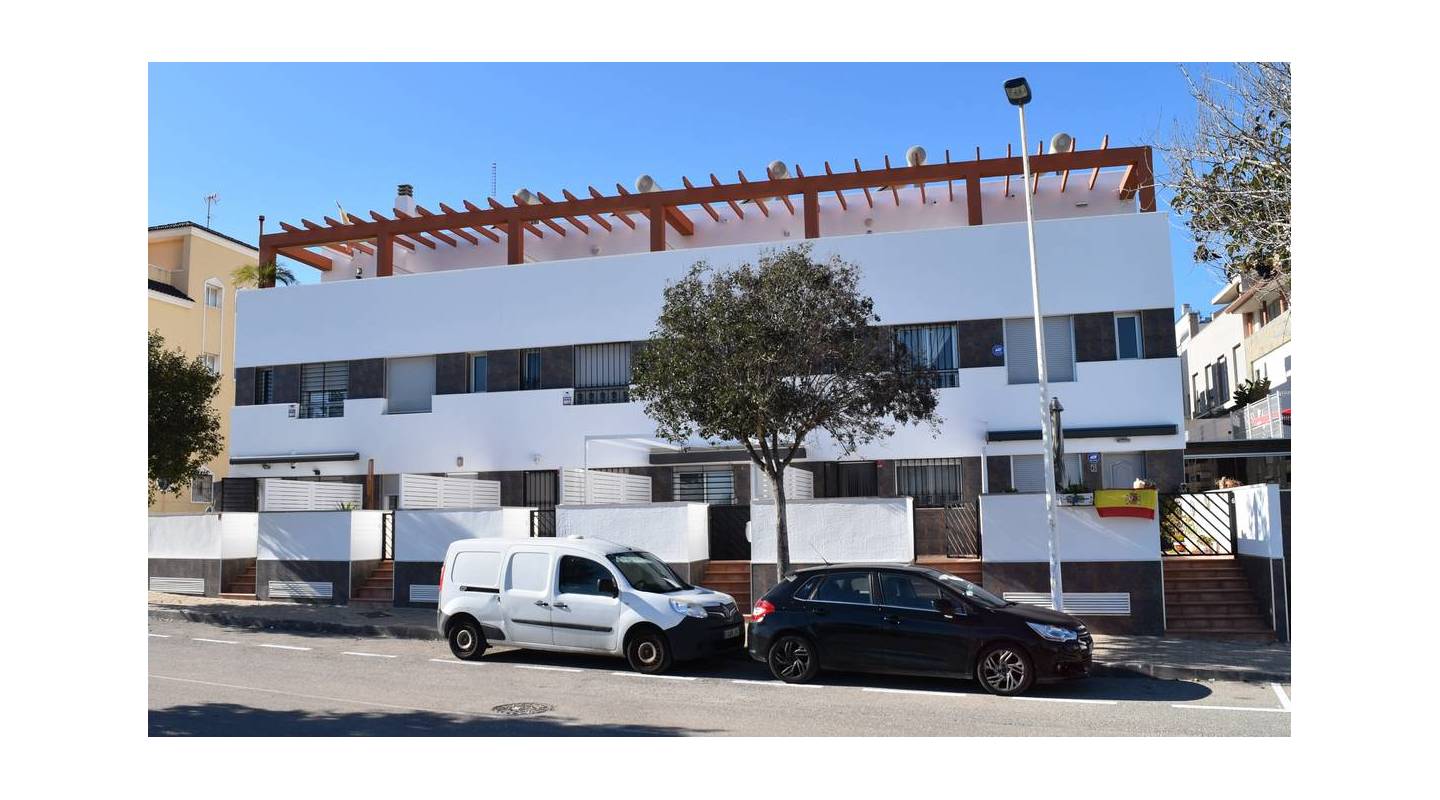 Venta - Casa Adosada - Guardamar del Segura
