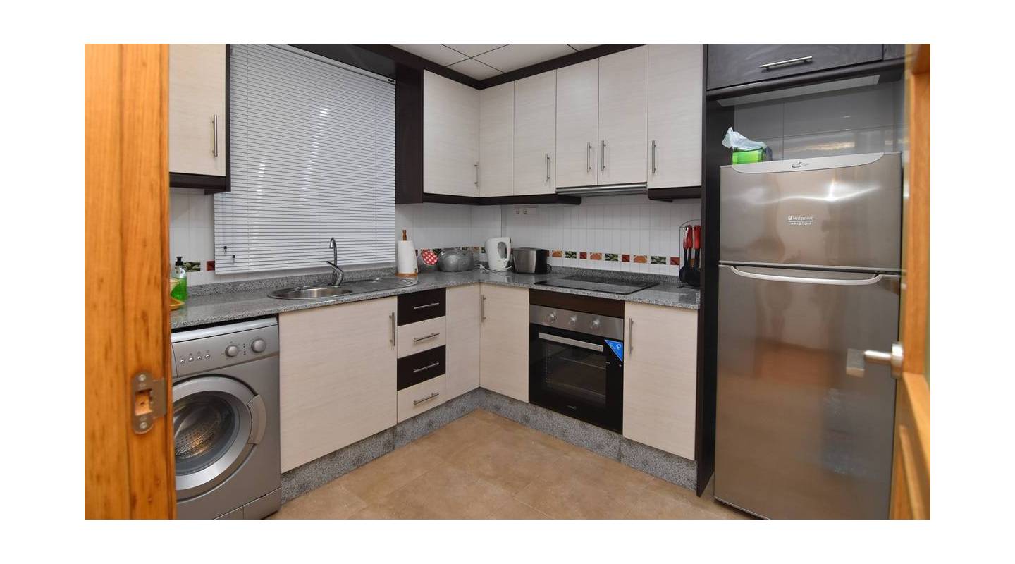 Venta - Casa Adosada - Guardamar del Segura