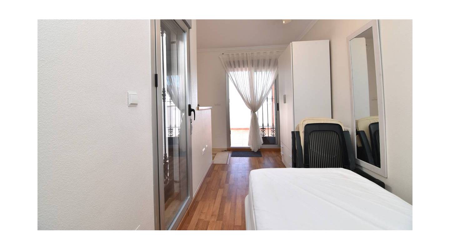 Venta - Casa Adosada - Guardamar del Segura