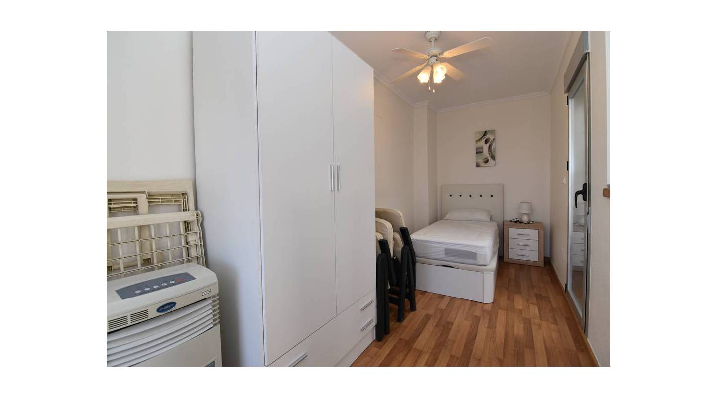 Venta - Casa Adosada - Guardamar del Segura