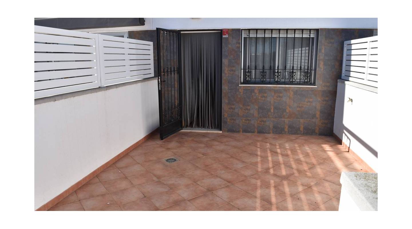 Venta - Casa Adosada - Guardamar del Segura