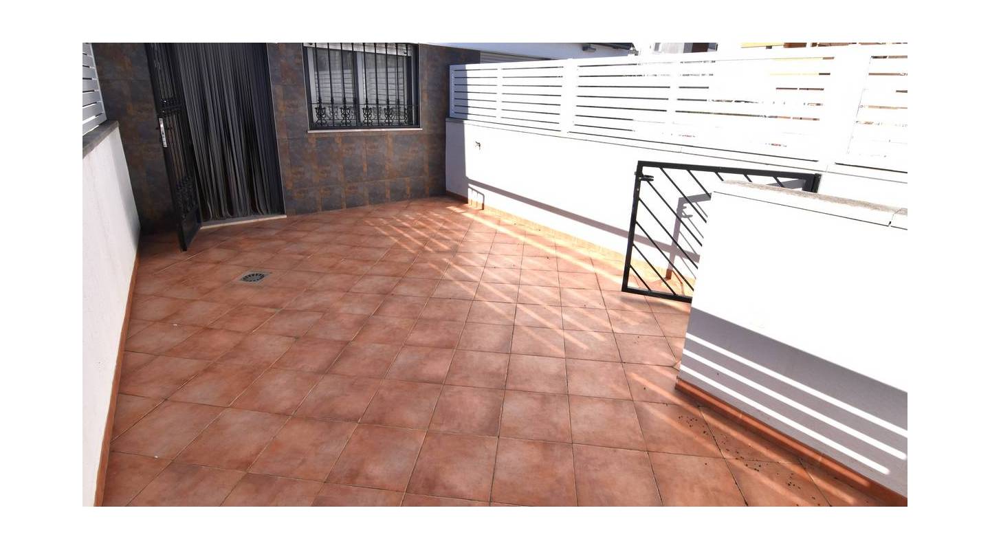 Venta - Casa Adosada - Guardamar del Segura