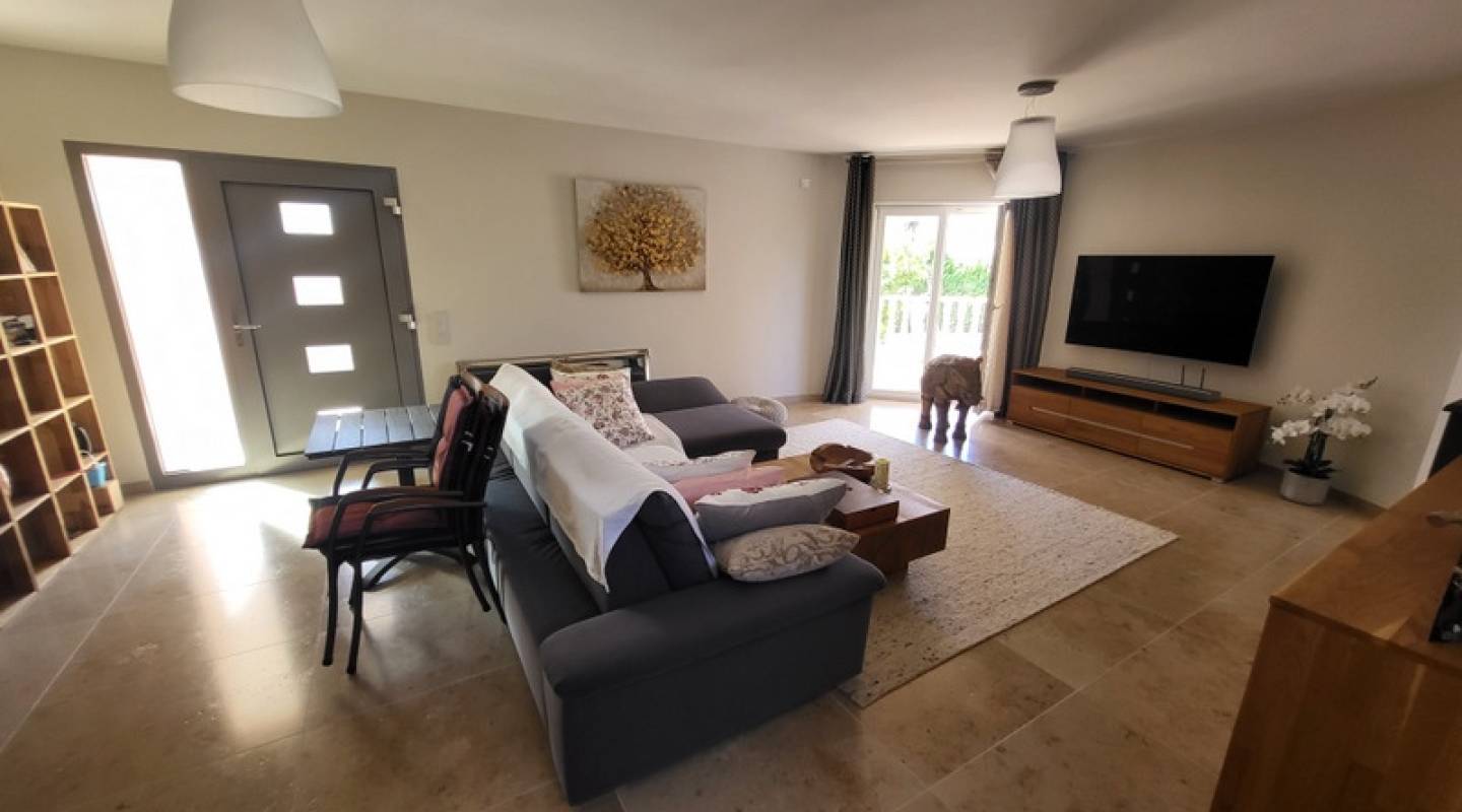 Resale - Villa  - Ciudad Quesada