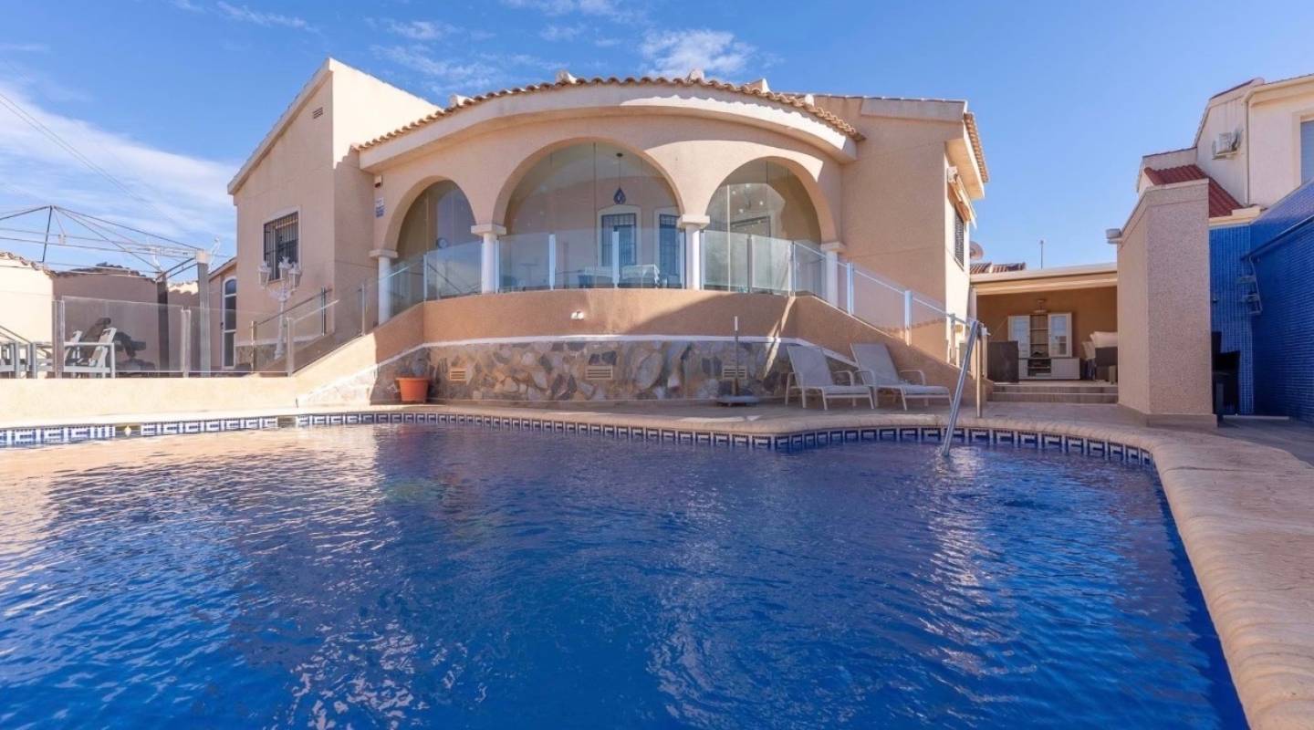 Resale - Villa  - Ciudad Quesada - Benijofar