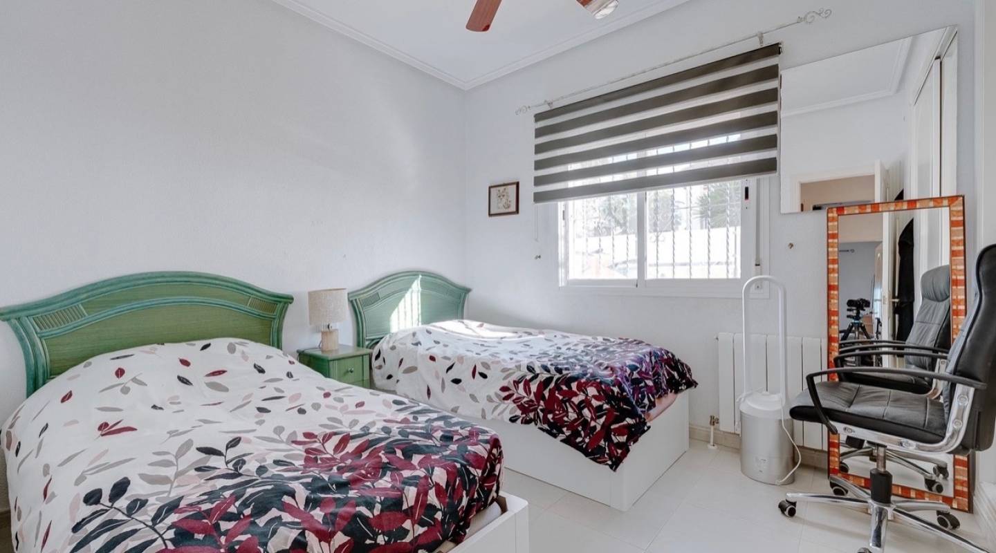 Resale - Villa  - Ciudad Quesada - Benijofar