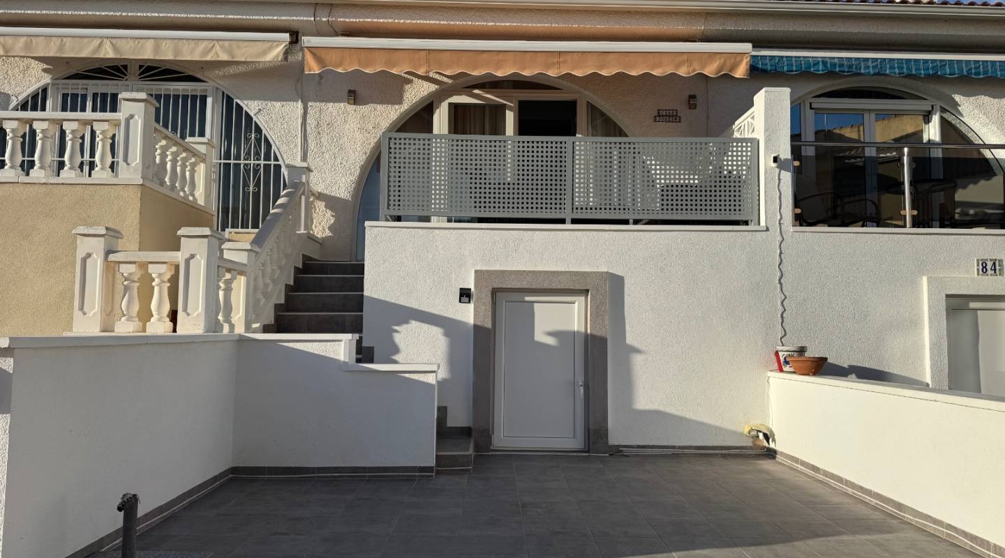 Resale - Bungalow - Ciudad Quesada