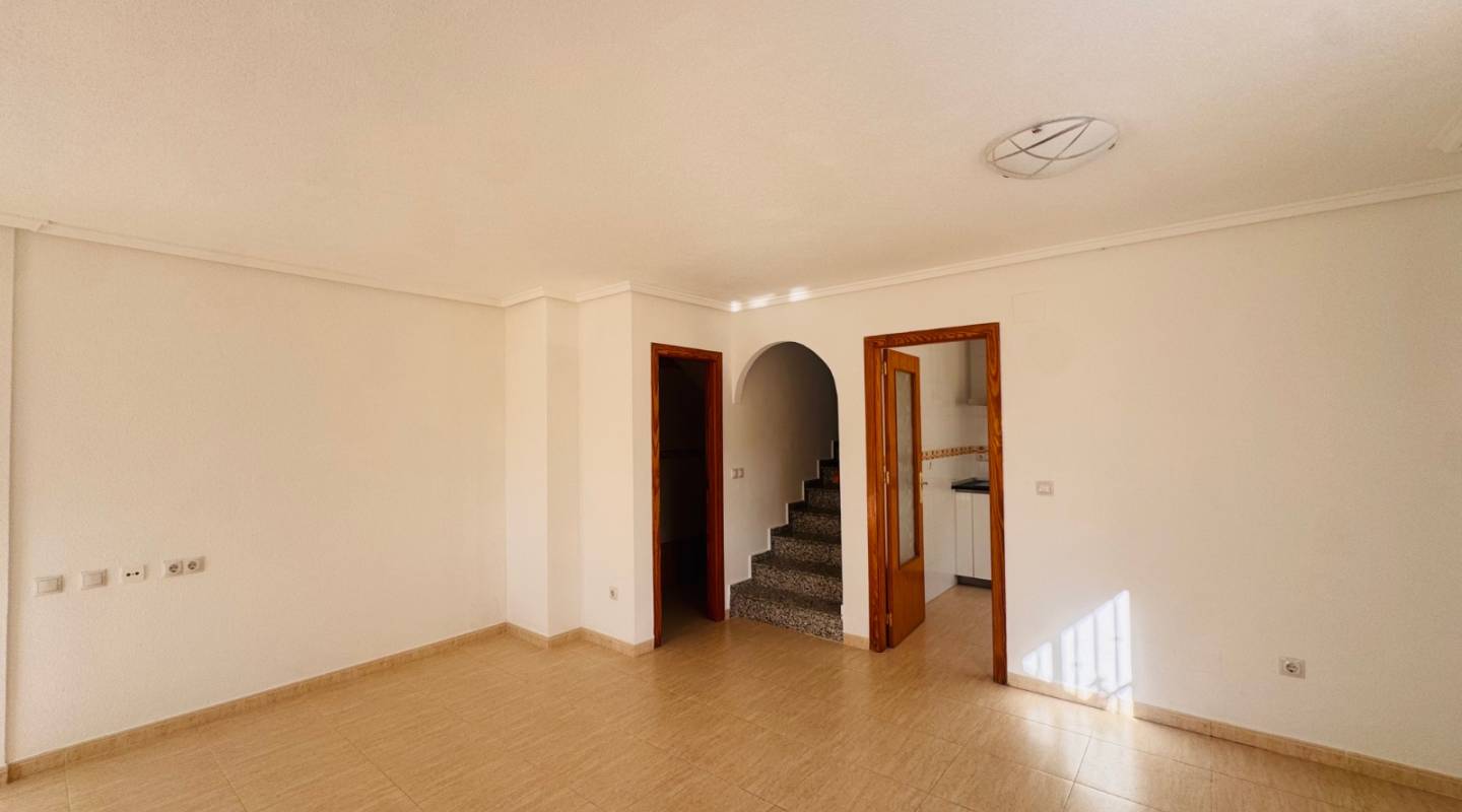 Revente - Semi Detached - Ciudad Quesada