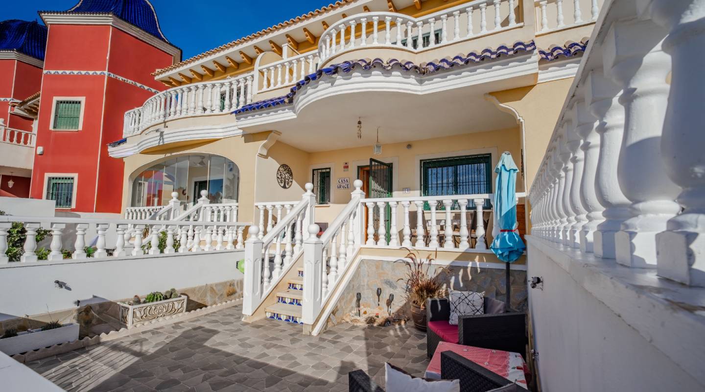 перепродажа - городская тюрьма - Ciudad Quesada