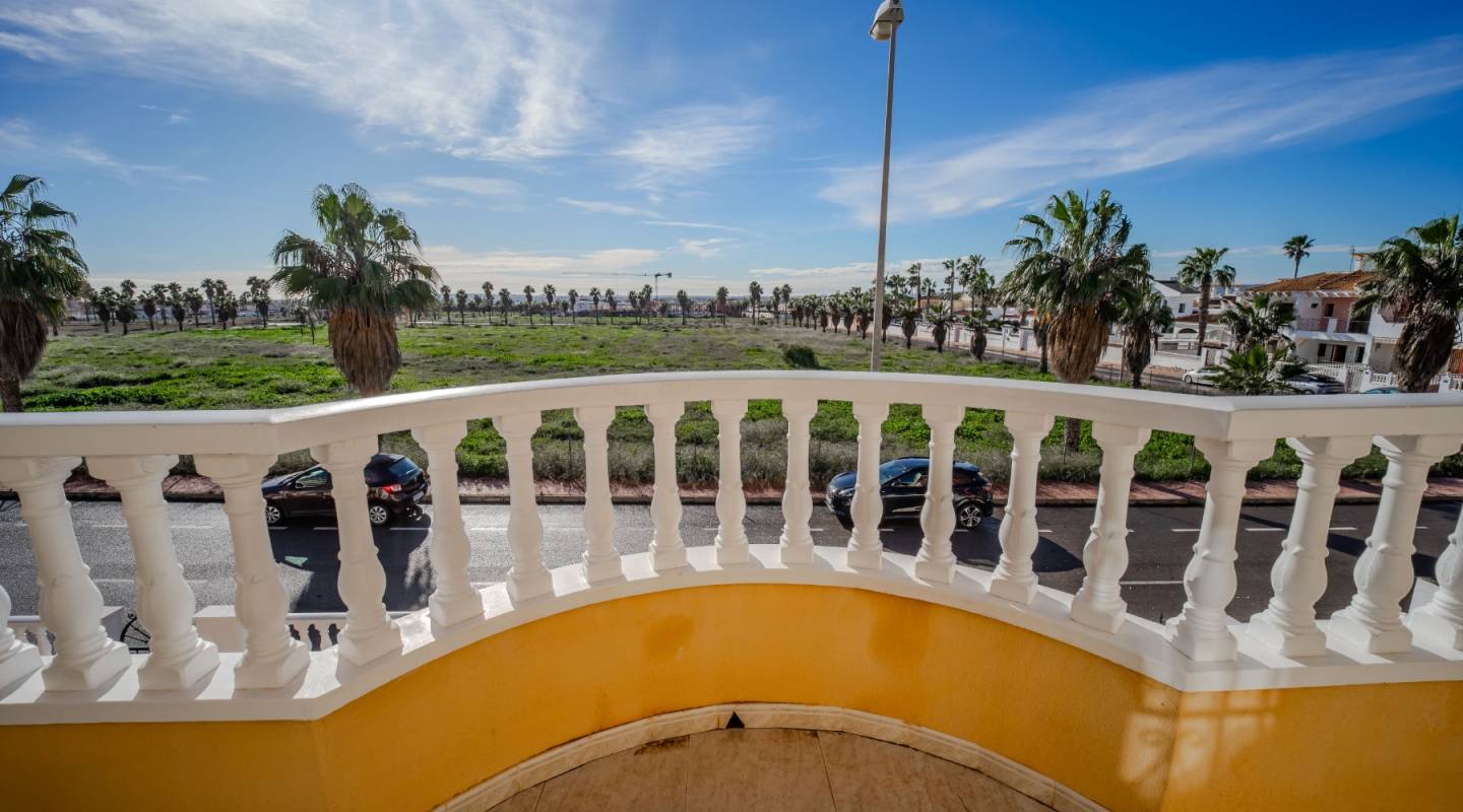 перепродажа - городская тюрьма - Ciudad Quesada